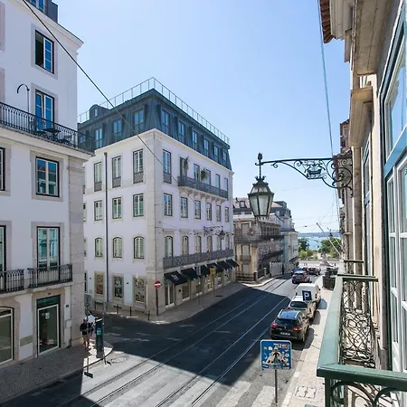 Chiado Deluxe Gem 4bdr Amazing Apartament *