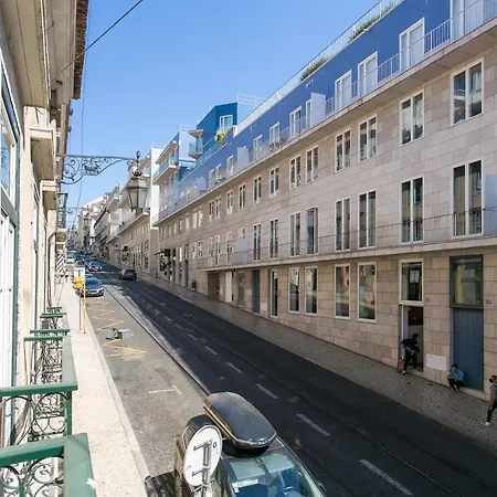 Апартаменти Chiado Deluxe Gem 4bdr Amazing Лісабон