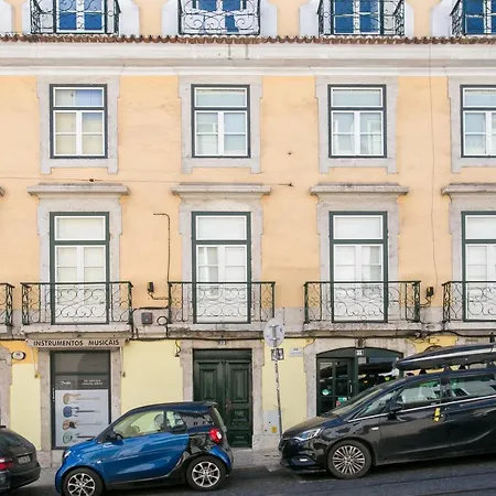 Chiado Deluxe Gem 4bdr Amazing Apartament