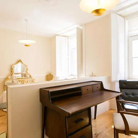 דירה Chiado Deluxe Gem 4bdr Amazing *