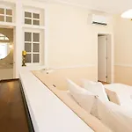 Chiado Deluxe Gem 4bdr Amazing Appartement *